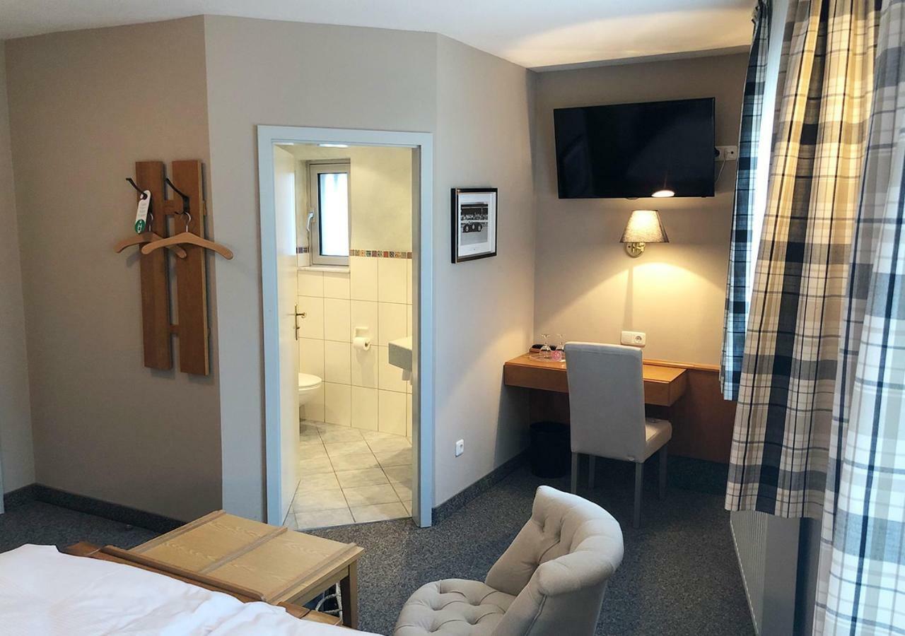 Mangolds Boutique Hotel & Fruehstuecksmeisterei 施韦因福特 外观 照片